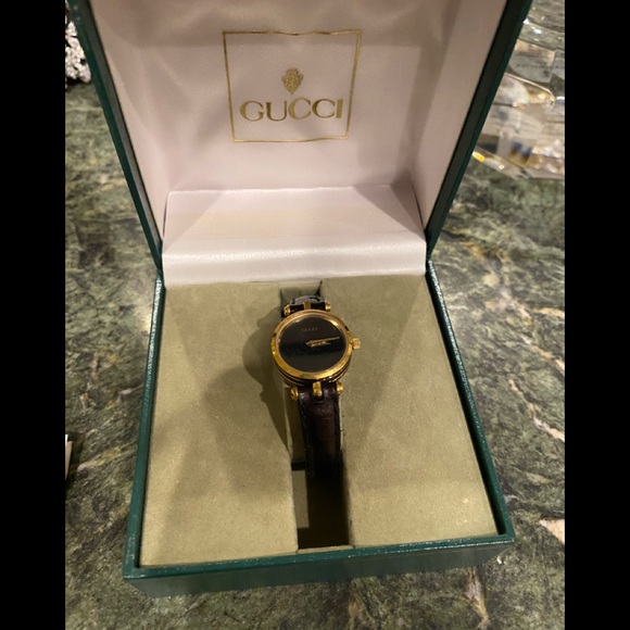 Rare Vintage Gucci Watch main image 4